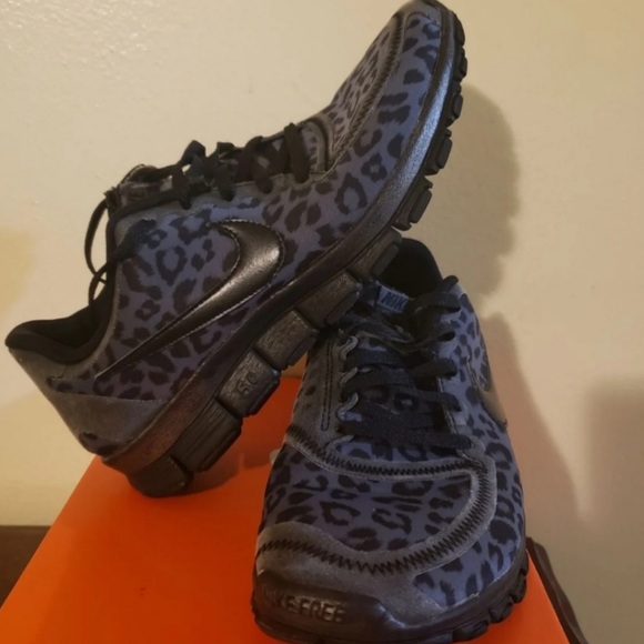 EUC WMNS Nike Free 5.0 V4 Black Leopard Shoes - Picture 10 of 10